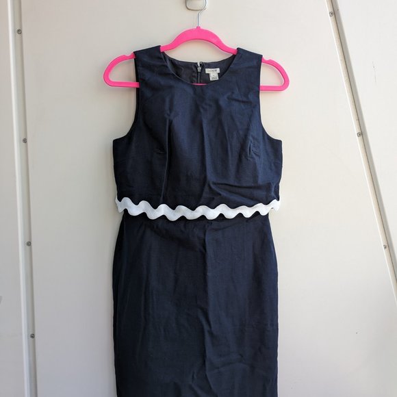 👗EUC J. Crew Going Places Navy Sleeveless Sheath Dress (size 8) 💫 - Picture 4 of 7